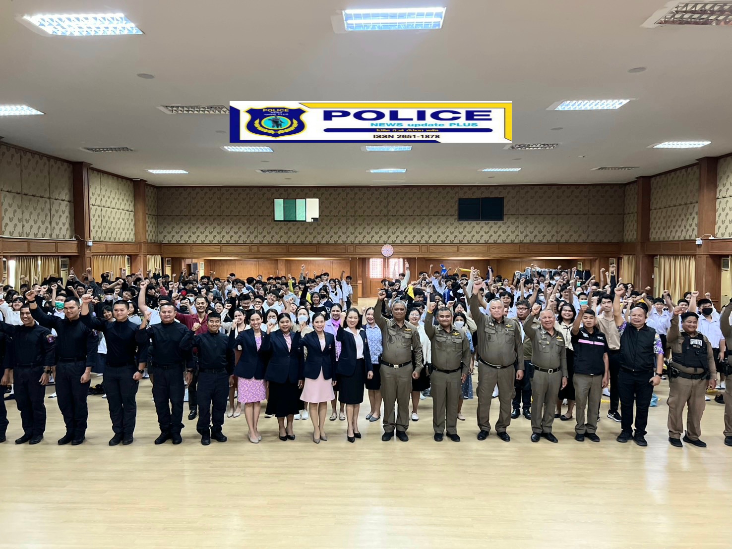 ((POLICE NEWS update PLUS))…”ตำรวจ สน. เพชรเกษม เสริมสร้างความปลอดภัย อบรมนักเรียน รับมือเหตุกราดยิง “หนี ซ่อน สู้”