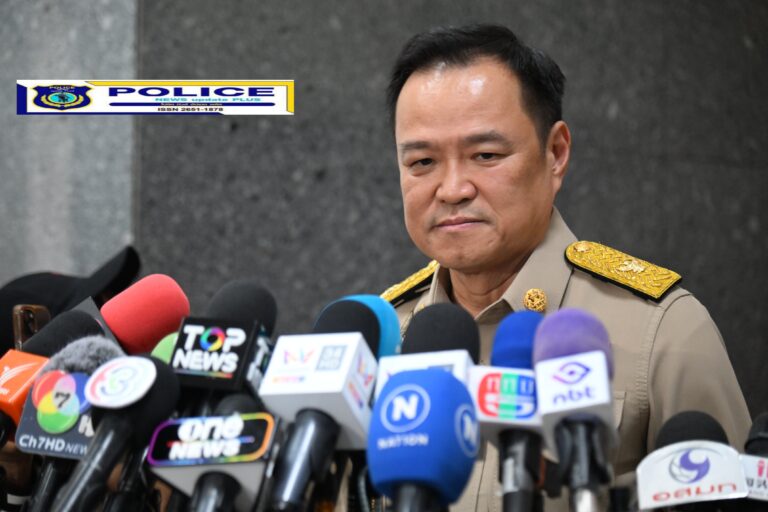 ((POLICE NEWS update PLUS))…”ผู้บริหารกระทรวงมหาดไทย ร่วมแสดงความยินดีในโอกาสนายกรัฐมนตรีและรัฐมนตรีว่าการกระทรวงมหาดไทยเข้าปฏิบัติหน้าที่
