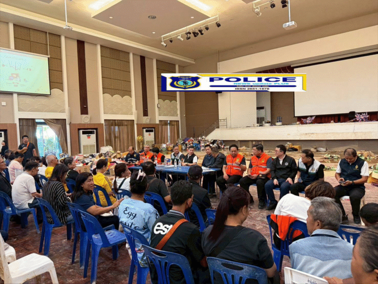 ((POLICE NEWS update PLUS))…”นายกฯ อนุทิน สั่งด่วน ! ปลัดมหาดไทยนำทีมลุยหาดใหญ่ปูพรม 103 จุด “ครัวกลางชุมชน” เร่งมอบอาหารปรุงสุกช่วยผู้ประสบภัย ควบคู่เร่งฟื้นฟูหลังน้ำลด ให้กลับสู่ภาวะปกติโดยเร็วที่สุด