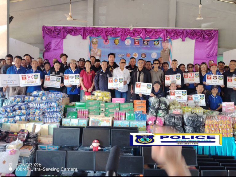 ((POLICE NEWS update PLUS))…”โครงการ “ปันน้ำใจให้น้อง ต้านภัยหนาว”จาก พี่นักข่าว ครั้งที่ 7/2568