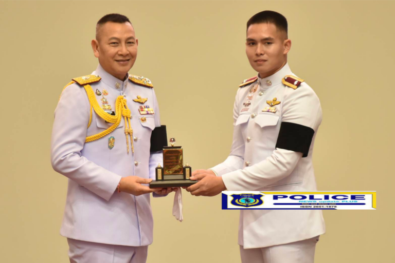 ((POLICE NEWS update PLUS))…”ผบ.ตร. เป็นประธานพิธีประดับเครื่องหมายยศแก่นักเรียนนายร้อยตำรวจ รุ่นที่ 79 ย้ำอย่าเพิกเฉยต่อความเดือดร้อนของประชาชน และภัยคุกคามของชาติบ้านเมือง พร้อมพิทักษ์ปกป้องสถาบัน