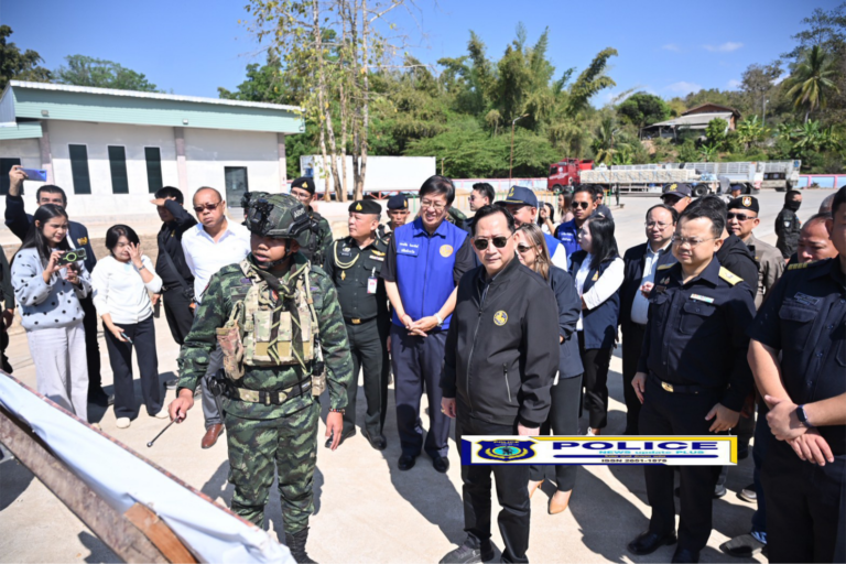 ((POLICE NEWS update PLUS))…”รองปลัดมหาดไทย นำคณะตรวจพื้นที่ช่องทางอื่นนอกทางอนุมัติ ตาม พ.ร.บ.ศุลกากร อำเภอพบพระ หารือร่วมแก้ปัญหาชายแดนไทย–เมียนมา พื้นที่จังหวัดตาก