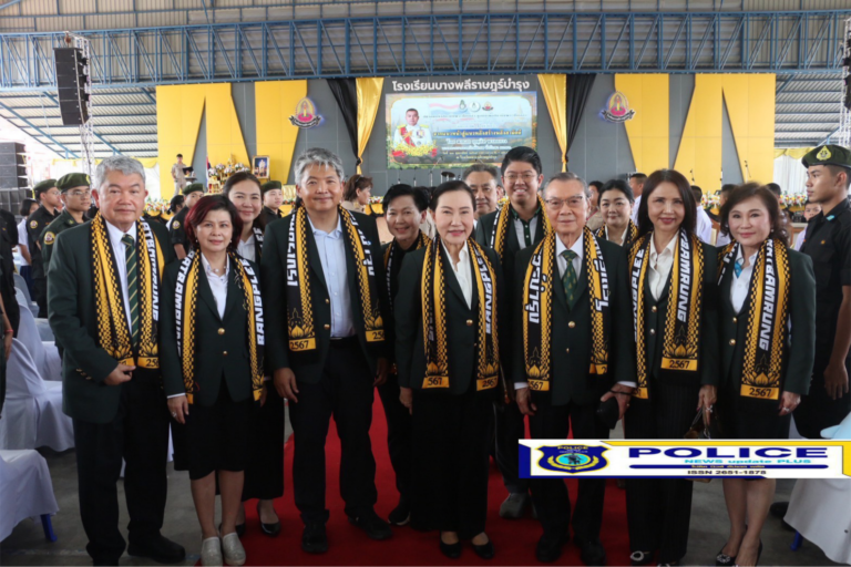 ((POLICE NEWS update PLUS))….”สมาคมแห่งสถาบันพระปกเกล้าและ พลเอก บุญสิน บรรยายพิเศษร่วมกับฝ่ายวิชาการ จัดกิจกรรม”สร้างจิตสำนึก รักชาติ ศาสตร์ พระมหากษัตริย์” เสริมสร้างการรักชาติ ให้กับนักเรียน 2 โรงเรียนในพื้นที่ อ.บางพลี จ.สมุทรปราการ