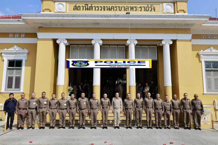 ((POLICE NEWS update PLUS))…”นายอนุทิน ชาญวีรกูล นายกรัฐมนตรี เป็นประธานบวงสรวง “ศาลปู่ดำ-ตราแผ่นดิน” เสริมความเป็นสิริมงคล แผ่นดินร่มเย็น มั่นคงยั่งยืน”