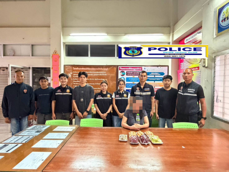 ((POLICE NEWS update PLUS))…”หลุด เล็ด ลอด เข้ามาแล้วมาก่อเหตุเมืองไทยต้องจับให้ได้..” ตม.เพชรบุรี บูรณาการกวาดล้างแรงงานเถื่อน รวบสาวเวียดนามเร่ขายของตามร้านอาหาร พบเข้าเมืองผิดกฎหมาย ไม่ผ่านด่านตรวจคนเข้าเมือง